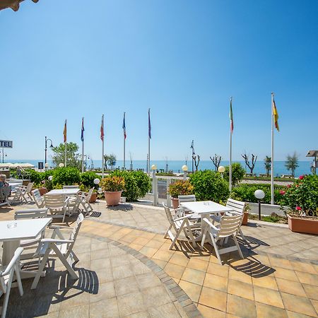 Hotel Pietra Di Luna マイオーリ エクステリア 写真