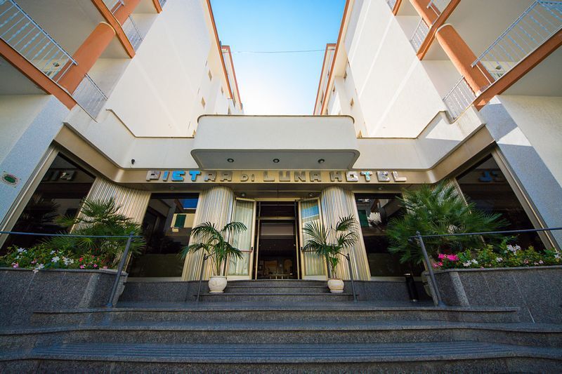 Hotel Pietra Di Luna マイオーリ エクステリア 写真